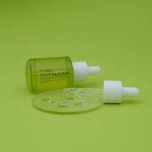 Avoskin Your Skin Bae Lactic Acid 10% + Kiwi Fruit 5% + Niacinamide 2,5% High Dose Serum