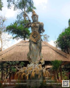 Dewi Sri Statue at Taman Ayun Bali